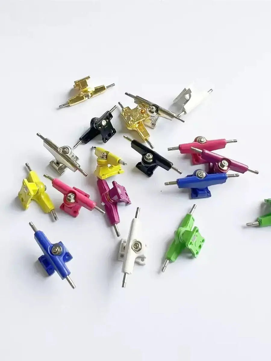 32mm Fingerboard Set with Maple Wooden Deck Metal Trucks Bearing Wheels