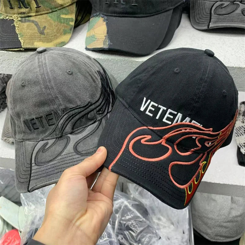 Niche American Heavy Industry 2025 New Flame Cap Letters Graffiti Hip Hop Trend Street Baseball Caps for Both Men and Women Hat