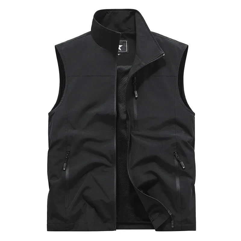 FGKKS 2024 Outdoor Casual Vest For Men Large Pocket Fashion Coat High Quality Design Hot Street Wear Vest For Men