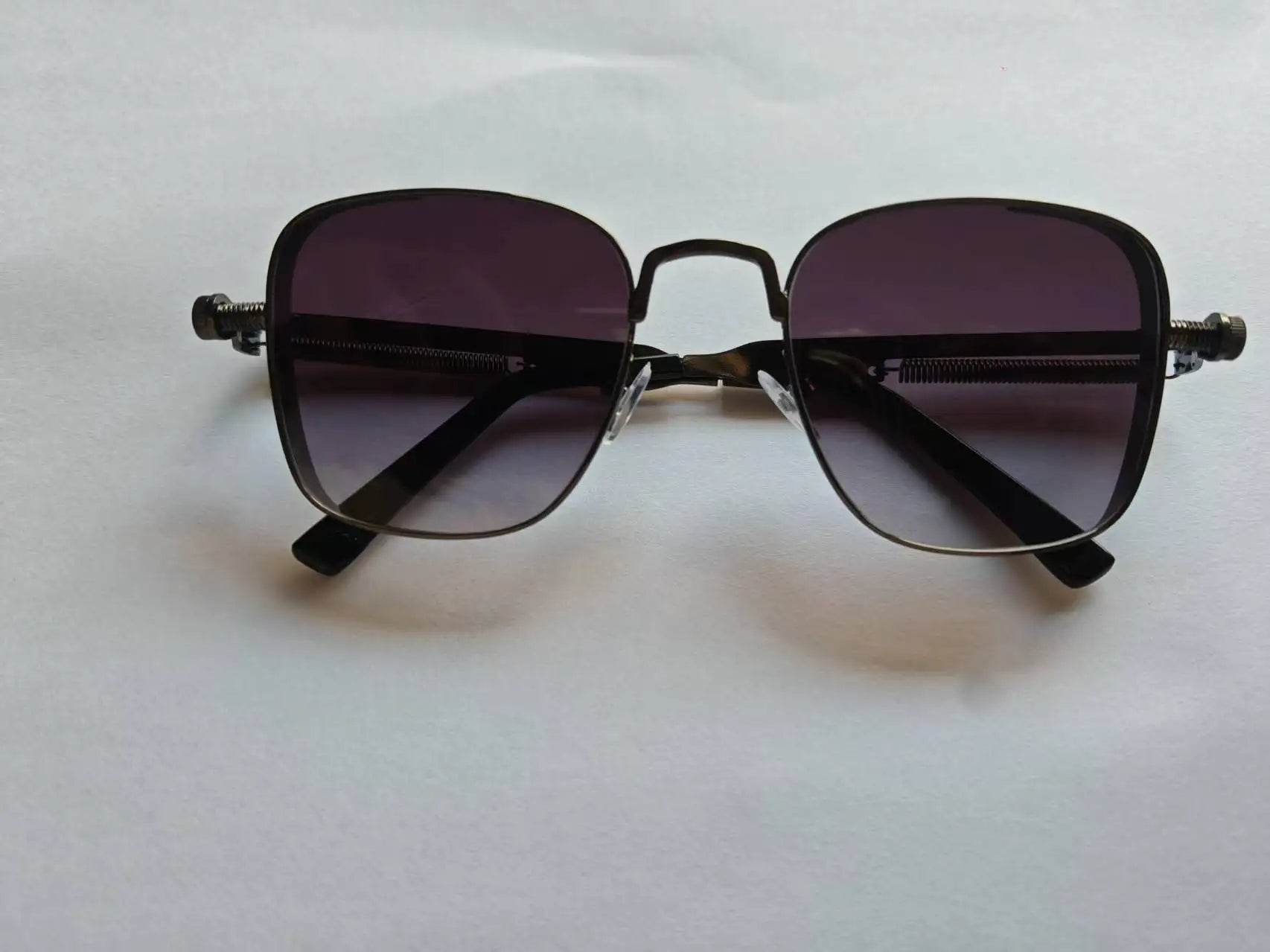 New Vintage Hip Hop Square Sunglasses Women Men Punk Sun Glasses Eyewear Oculos De Sol for Male Female Metal Frame Glasses