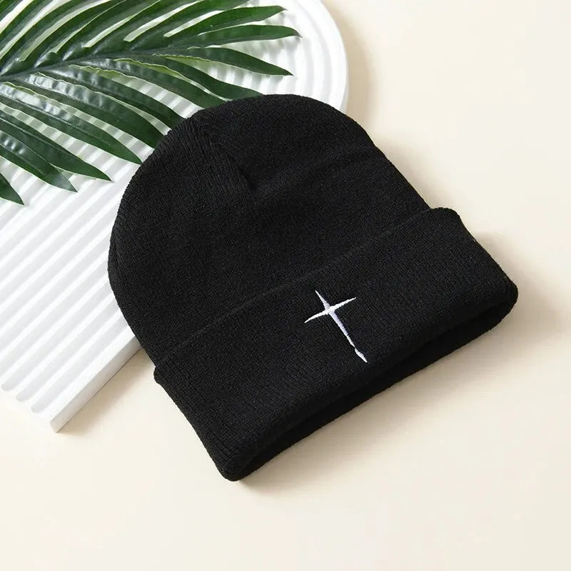 Winter New Beanie Hat For Men and Women Fashion Embroidered Knitted Hat Street Style Hip Hop Hat Outdoor Warm Skiing Hat
