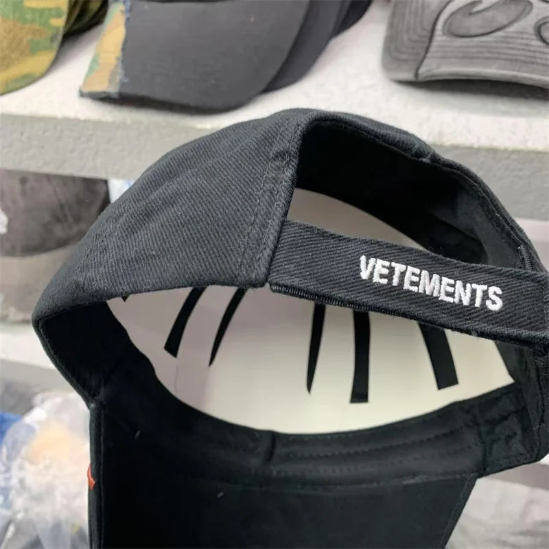 Niche American Heavy Industry 2025 New Flame Cap Letters Graffiti Hip Hop Trend Street Baseball Caps for Both Men and Women Hat