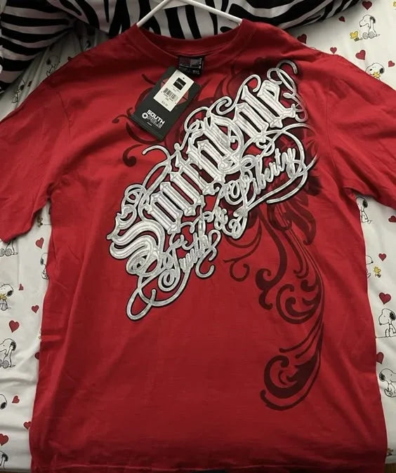 Red Southpole Graffiti T-Shirt Mens Urban Streetwear Art Bold Vintage Distressed Style Tops Hip-Hop American Women Casual Wear