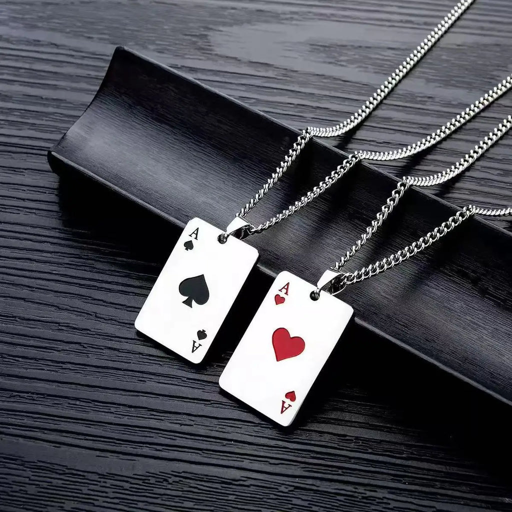 The 2025 new 2PCS hip-hop style declaration card Spades heart necklace is suitable for both men and women to wear. It is a penda