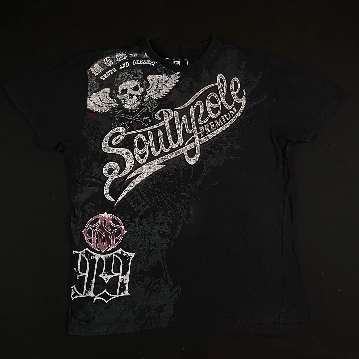 Red Southpole Graffiti T-Shirt Mens Urban Streetwear Art Bold Vintage Distressed Style Tops Hip-Hop American Women Casual Wear